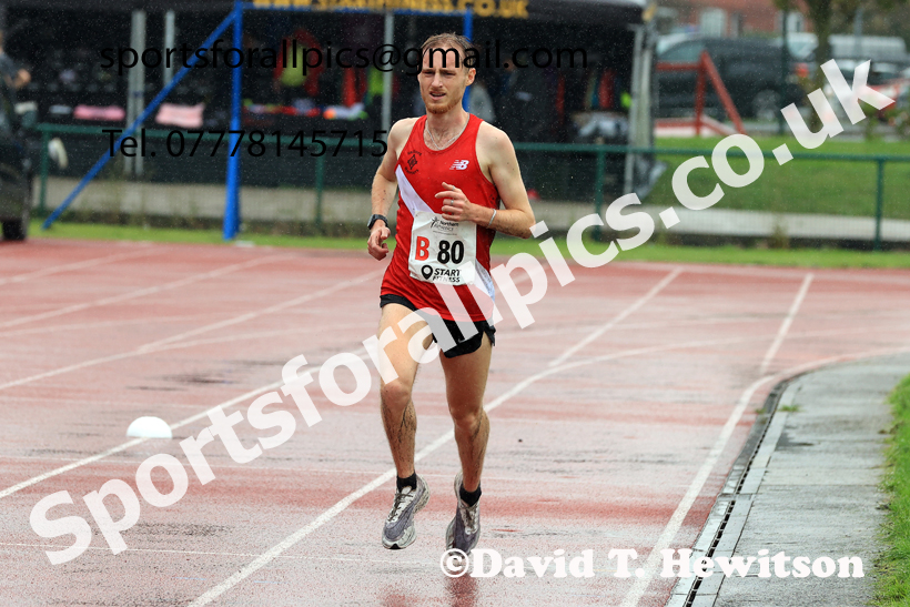 Senior Mens 6 Stage 2025 Northern Athletics Autumn Road Relays, Leigh, Lancashire. Photo: David T. Hewitson/Sports for All Pics